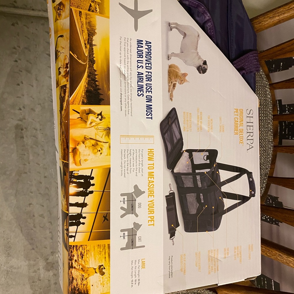 Dog travel carrier